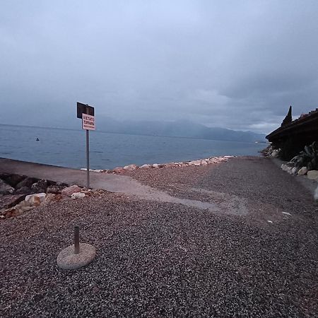 Bellavista Eremitaggio Lägenhet Torri Del Benaco Exteriör bild