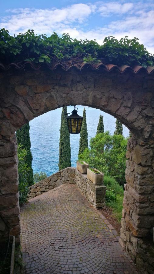 Bellavista Eremitaggio Lägenhet Torri Del Benaco Exteriör bild
