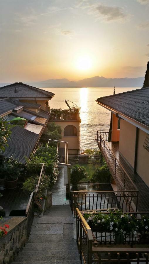 Bellavista Eremitaggio Lägenhet Torri Del Benaco Exteriör bild