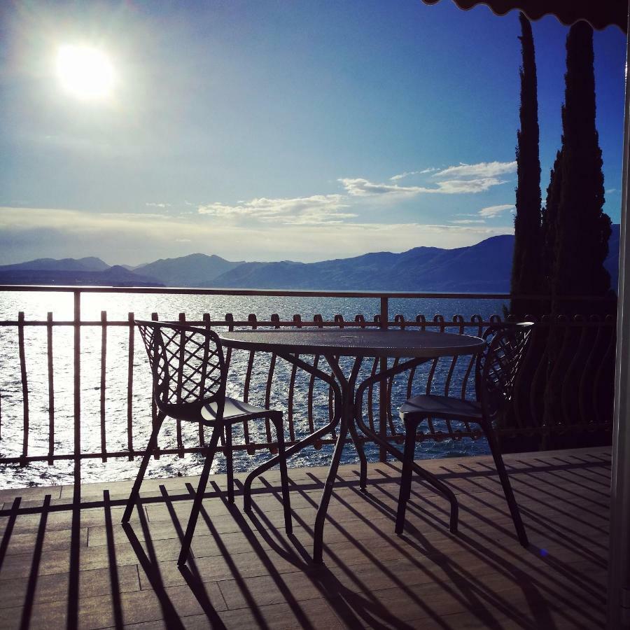 Bellavista Eremitaggio Lägenhet Torri Del Benaco Exteriör bild